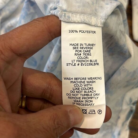 #363 Elliott & Vine sleeveless floral printed top size 1X - Picture 9 of 9